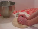 Knead dough according to dough type